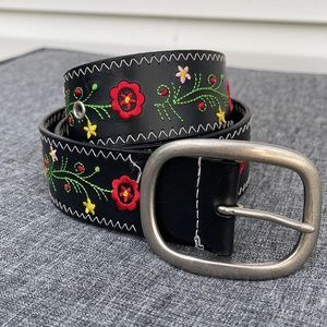 Olga Santini Womens Black Leather Embroidered Belt Size Medium Boho Hippie